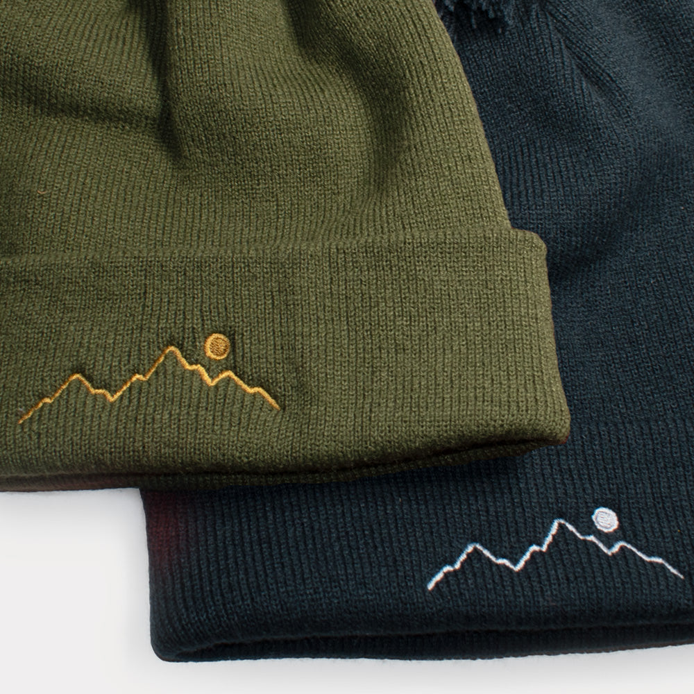 Mountain Beanie Hat Navy